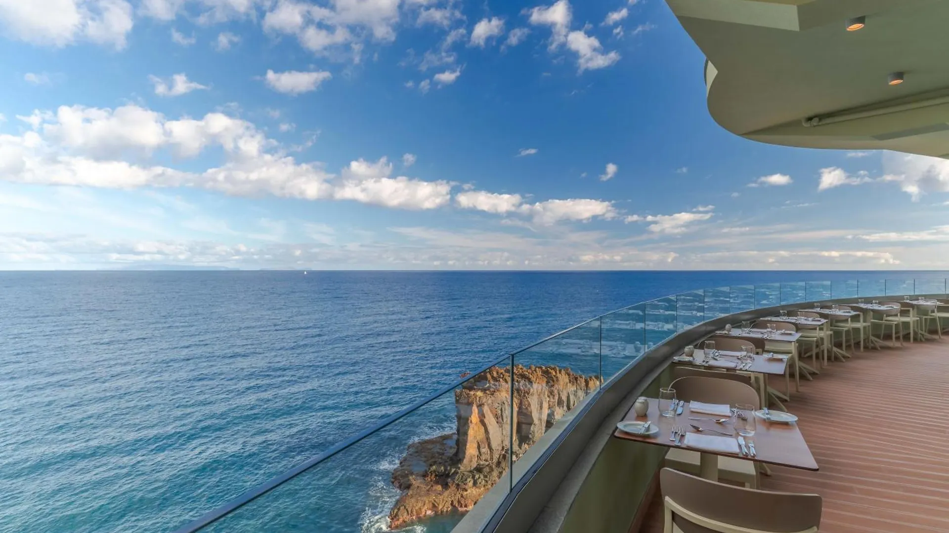 Pestana Vila Lido Madeira Ocean Hotel Funchal  5*, Funchal (Madeira) Portugalia